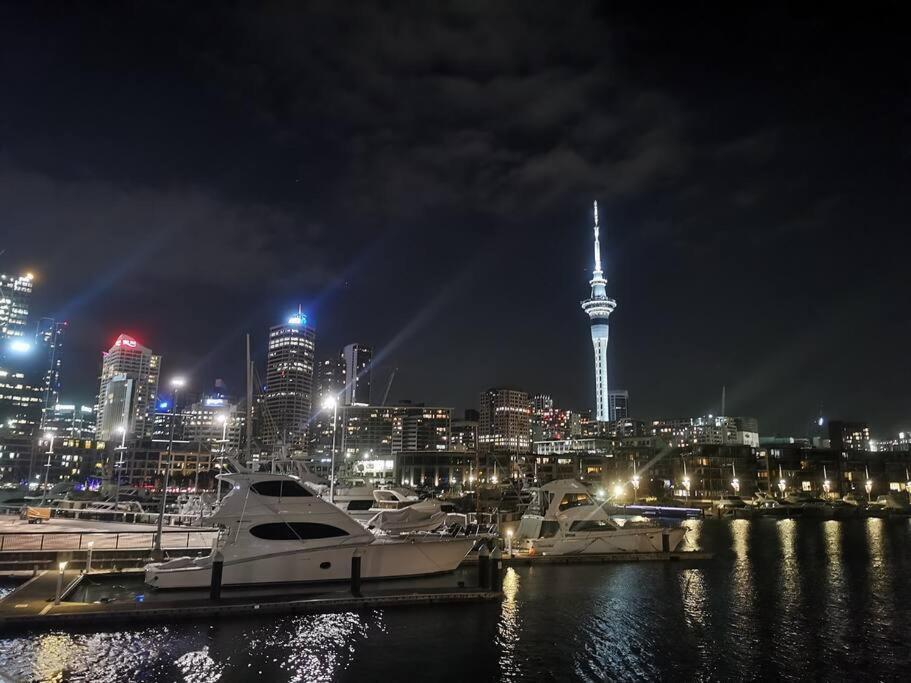 Seaview Waterfront Hotel Apt Auckland Eksteriør bilde