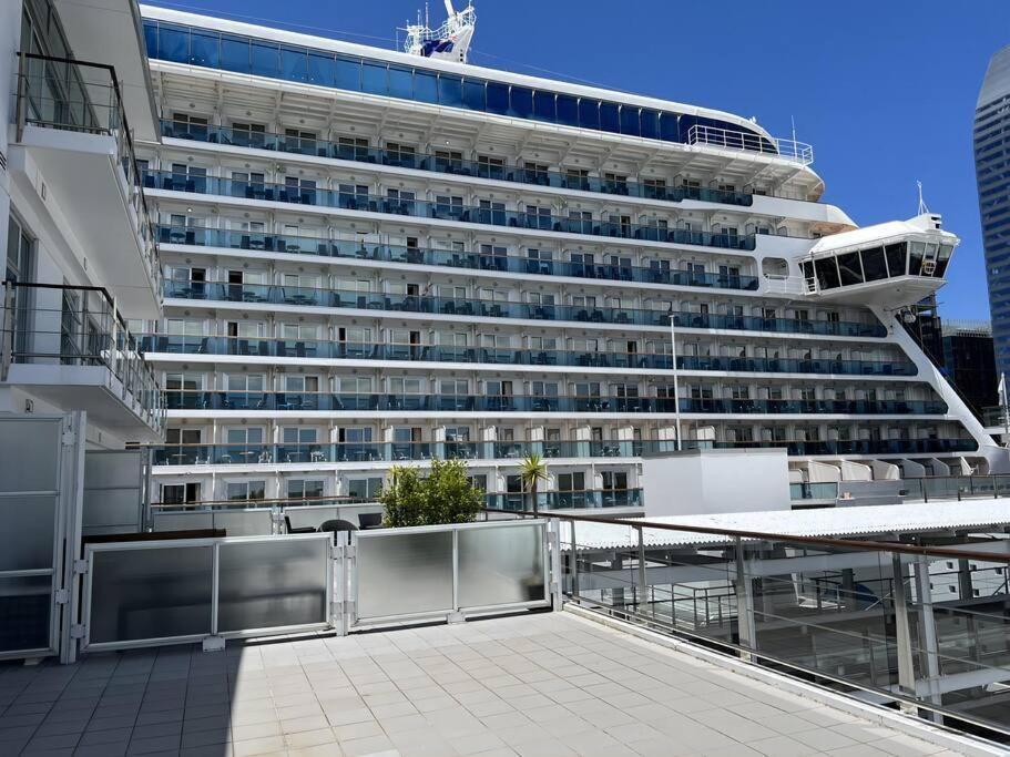 Seaview Waterfront Hotel Apt Auckland Eksteriør bilde