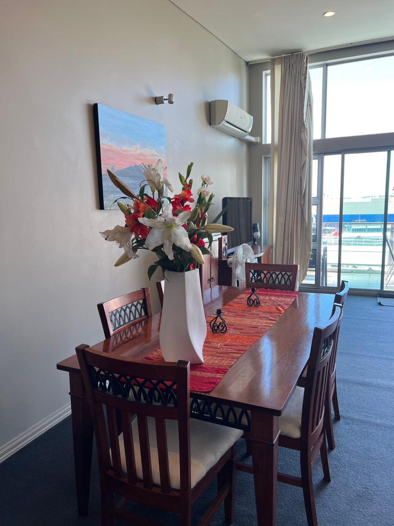 Seaview Waterfront Hotel Apt Auckland Eksteriør bilde